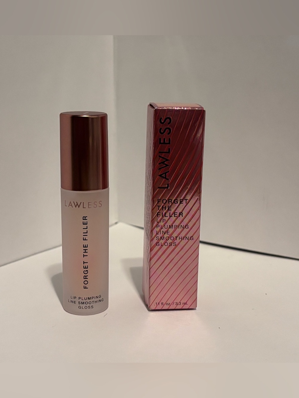 LAWLESS Forget The Filler Lip Plumping Line Smoothing Gloss